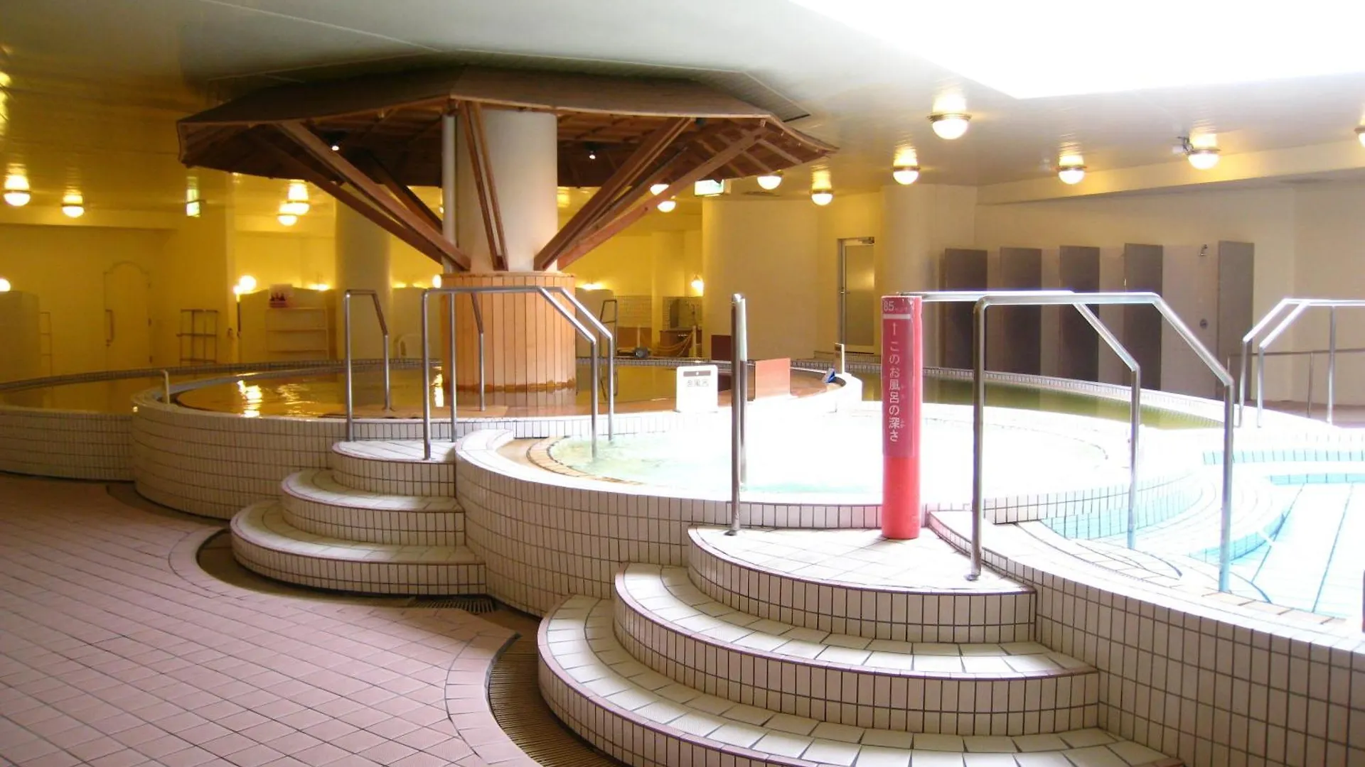 Chateraise Gateaux Kingdom Sapporo Hotel & Spa Resort 4*,